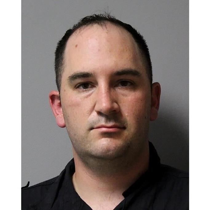 Texas gov. seeks to pardon Army sergeant convicted of murder